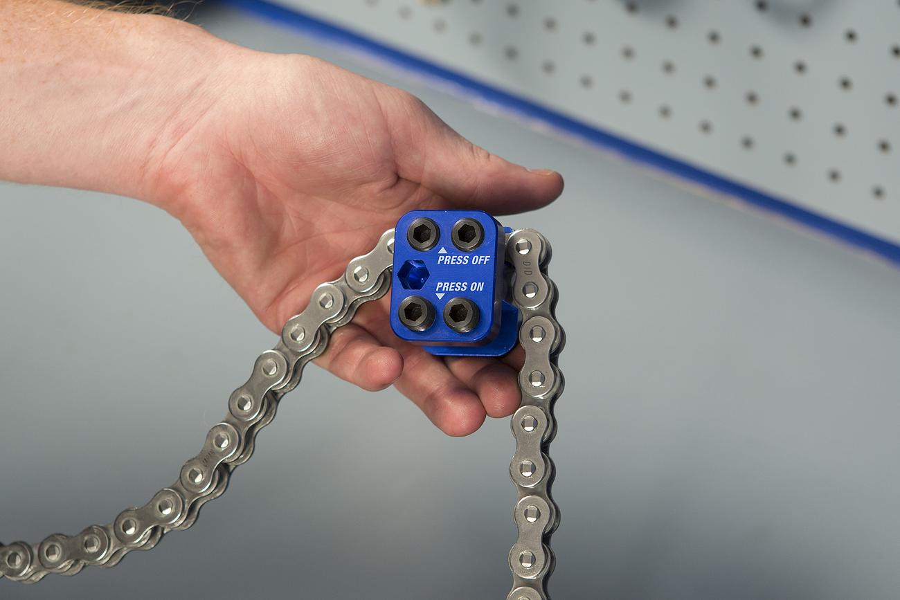 Chain Master Link Press Tool